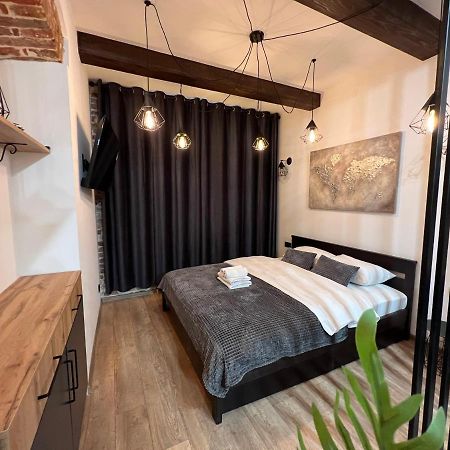 Cozy Loft На Староєврейській 24 Львов Экстерьер фото
